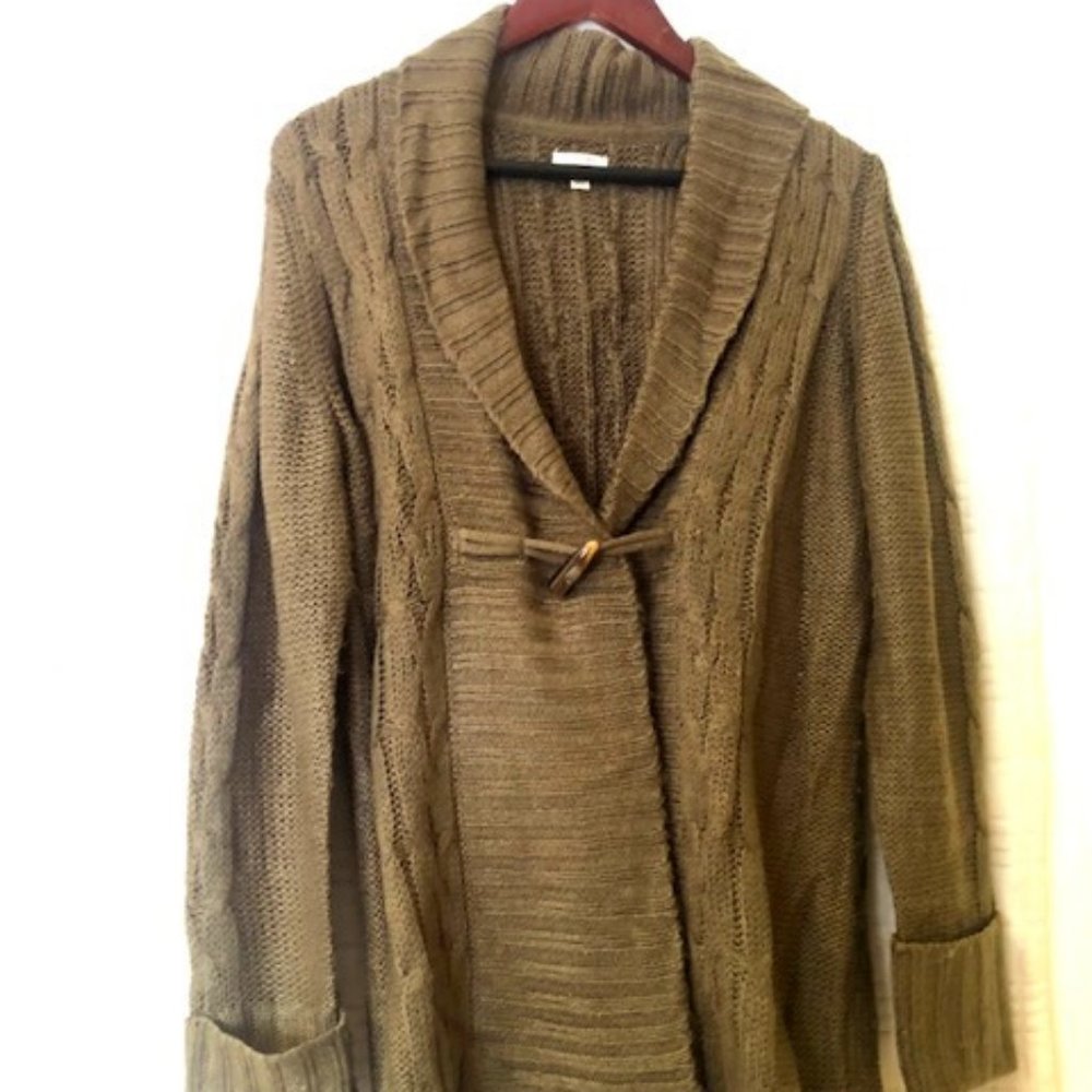 Sonoma Cozy Toggle Close Olive Cardigan